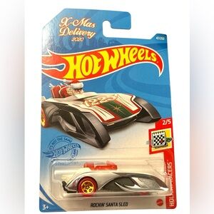 NWT Hot Wheels Rockin Santa Sled - 2020 Holiday Racers